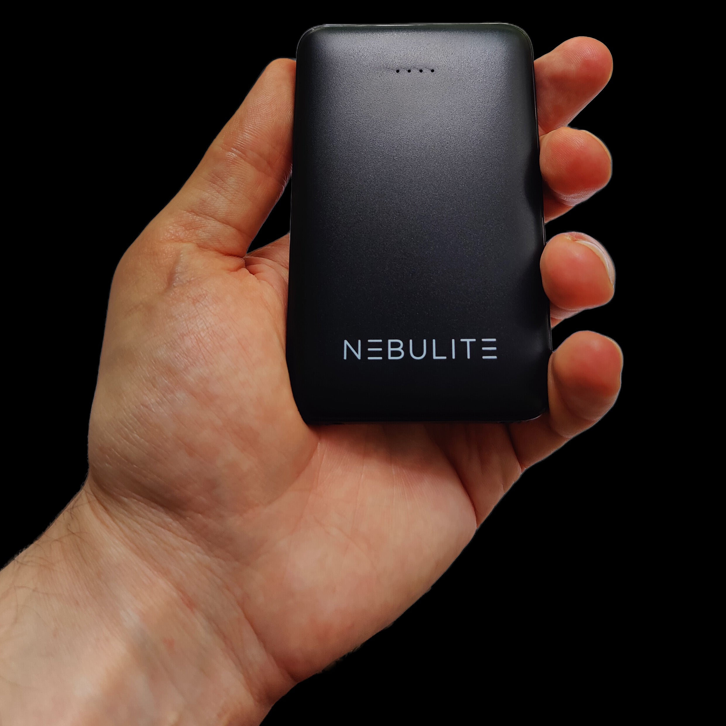 NEBULITE Powerbank 5000mAh - Fast Charge with Integrated Cables